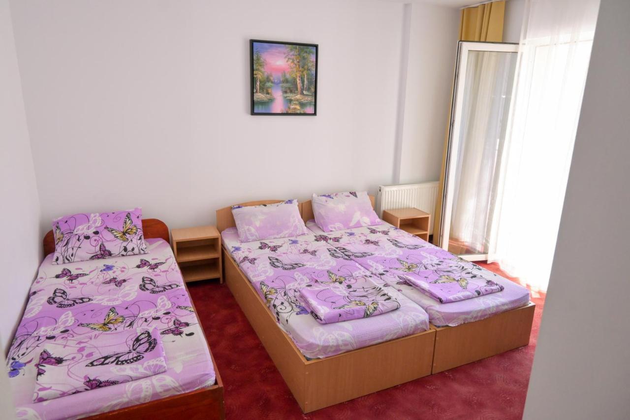 Vila Gymy Bed & Breakfast Constanta Exterior photo